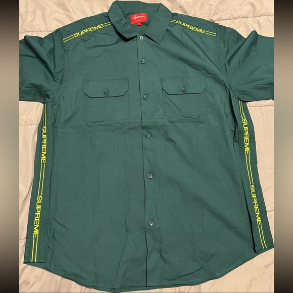 Supreme,Large,Green - Picture 1 of 1